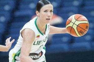 12 kartų Baltijos lygos čempionė R. Valentienė kviečia nepraleisti finalinio ketverto kovų: „Emocijos liesis laisvai“