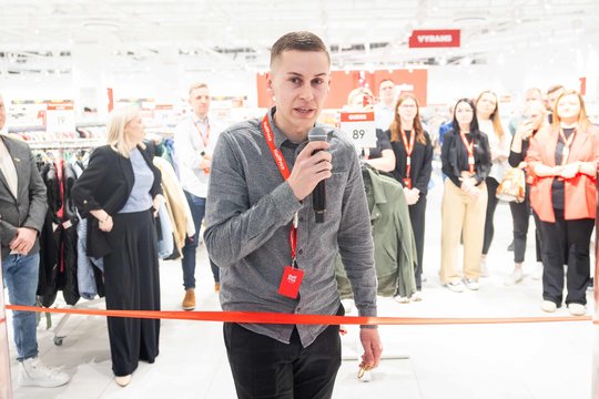 Vilniuje atidaryta pirmoji ir vienintelė lenkų prekybos tinklo parduotuvė Lietuvoje „HalfPrice“.