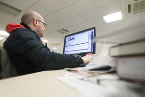 Įmonės priverstos kaupti tonas popieriaus, o sunaikinti dokumentus kainuoja šimtais – taip judame žalios ateities link?