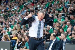 Šaro vedama „Fenerbahce“ nušlavė autsaiderę ALBA, o buvęs žalgirietis pelnė rekordinius 50 taškų