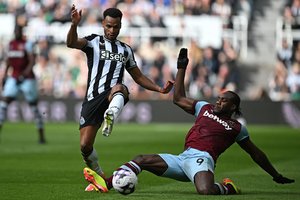 „Premier“ lygos sugrįžimas pažymėtas stebuklinga „Newcastle United“ pergale