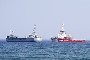 Iš Kipro išplaukė antras laivas su Gazos Ruožui skirtomis pagalbos prekėmis