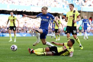 Kiekybiniu pranašumu namuose nepasinaudojęs „Chelsea“ neįveikė „Premier“ lygos autsaiderių