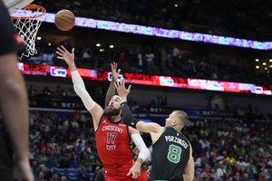 K. Porzingio dominavimą pajutęs J. Valančiūnas vėl buvo nerezultatyvus