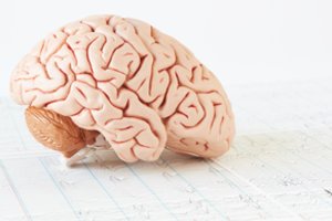 Tyrimas parodė: 3 dalykai ypač sendina smegenis ir sukelia demenciją