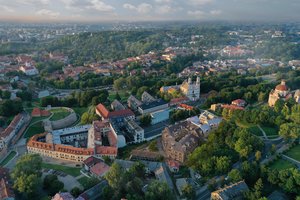 Verslininkų ambicijos kelia nuotaiką vilniečiams: „Atlyginsime Senamiesčiui dešimtmečius darytą žalą“