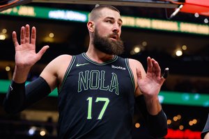 J. Valančiūnas produktyviai išnaudojo minutes, bet „Pelicans“ pralaimėjo trečią kartą iš eilės