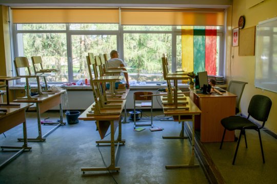 Panevėžio neformaliojo suaugusiųjų švietimo ir tęstinio mokymosi programoms paskirstyta 10 tūkst. eurų