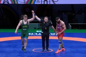 Įspūdinga tradicija tęsiasi: jau trečiasis Venckaičių giminės imtynininkas Lietuvai iškovojo olimpinį kelialapį