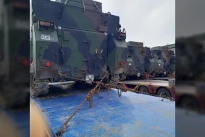 Lietuva Ukrainos kariuomenei perdavė šarvuočius M577