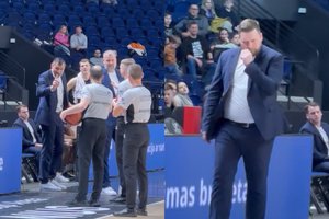 Neišlaikė nervai: akistatoje prieš „Wolves“ išvarytas G. Petrauskas, J. Mačiulis ėmė auklėti teisėjus