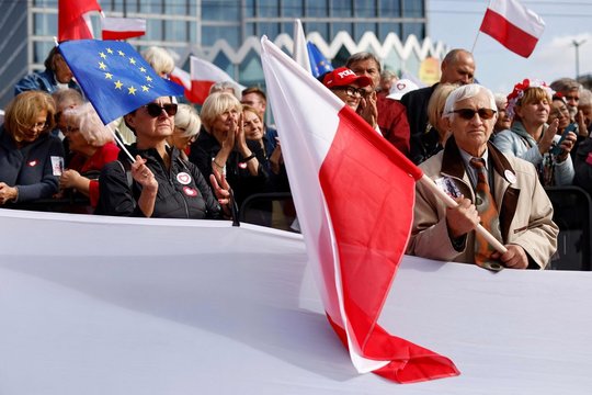 Žeria kritiką Lenkijos valdžiai: pasigenda ne tik veiksmų, bet ir pastebi visuomenės priešinimą