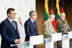 Į Lietuvą atvyko pirmieji vokiečių brigados kariai, ambasadorius tikina – Lietuvą pasirinko savanoriškai