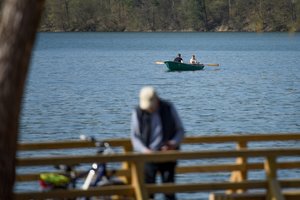 Laukia rekordiškai šilta diena: kai kur temperatūra šoktels iki 27 laipsnių