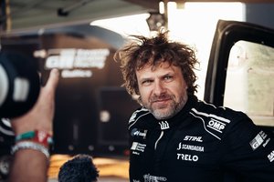 B. Vanagas – pirmasis lietuvis išbandęs naujai gimusį legendinį Land Cruiser visureigį