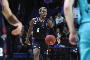 Paryžiaus klubas Europos taurės finalą pradėjo aiškia pergale ir viena koja jau Eurolygoje