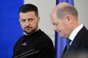 V. Zelenskis jau aštriai kritikuoja O. Scholzą: atskleidė detalių iš užkulisių