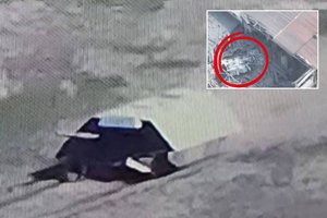 Išvengti smūgio nepavyko: nuo ukrainiečių pasprukęs itin keistas rusų tankas buvo sumedžiotas