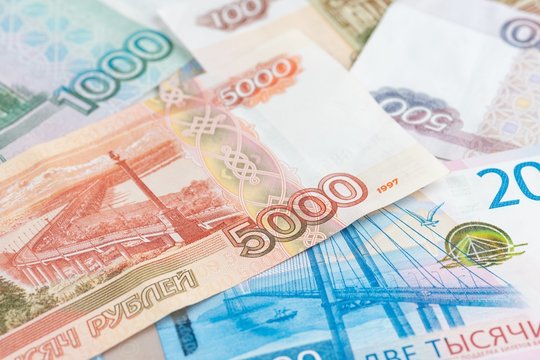 Akibrokštas ES teisme: du Rusijos milijardieriai sulaukė malonės – bus panaikintos sankcijos