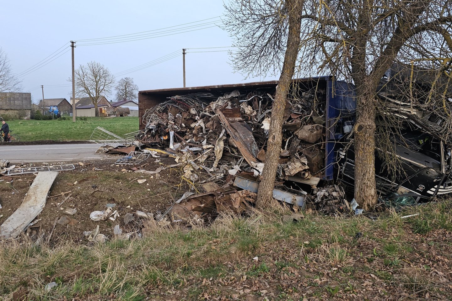 Vilkiko vairutojas iš įvykio vietos paspruko.