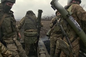 Gynėjams atlikus kariuomenės auditą tūkstančiai karių buvo išsiųsti į kovinius dalinius: siekia sustiprinti brigadas