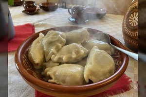 Aukštaitiški „virtieniai“ – populiariausi su plaučių įdaru: skonį paįvairins skirtingi padažai