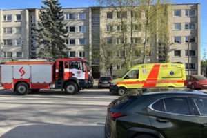 Sostinės specialiosios tarnybos skubėjo į Paribio gatvę – daugiabutyje pasklido dujų kvapas