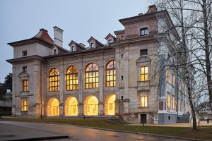 Sapiegų rūmų atidarymo savaitgalis: išskirtinė paroda mezga pokalbį su pastato istorija