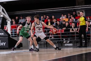 Karštoje „Jeep“ arenos atmosferoje – jaunųjų žalgiriečių triumfas prieš „Rytą-MRU“