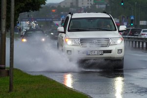 „Via Lietuva“ mažins „juodųjų dėmių“ skaičių šalies keliuose