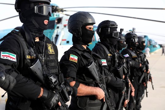 Iraniečiams ataka tarsi šventė: iš izraeliečių lūpų – baimė dėl naujo karo