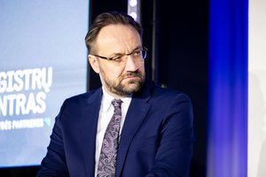 Lietuvos banko vadovas G. Šimkus: daugiau nei 50 proc. tikimybė, kad šiemet gyventojai patirs šiuos pokyčius