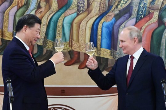 Asociatyvi nuotr. Xi Jinpingas ir Vladimiras Putinas.