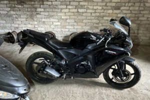 Telšių policijos pareigūnai demaskavo nepilnamečius motociklo vagis