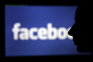 Vėl strigo socialinio tinklo „Facebook“ veikla