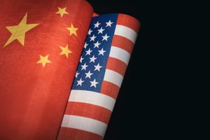 Kinijos gynybos ministras kalbėdamasis su JAV paragino stiprinti tarpusavio „pasitikėjimą“