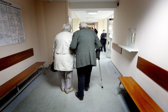 65 metų ir vyresnių Lietuvos gyventojų pasitenkinimas gyvenimu nuo 2017 m. augo.