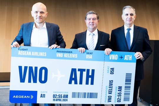 Lietuvos keleiviai jau gali reguliariai skraidyti tarp Atėnų ir Vilniaus oro uosto su nauja oro bendrove „Aegean Airlines“