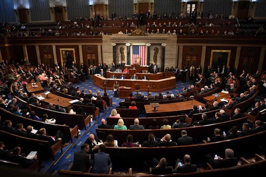JAV Atstovų Rūmai balsuos dėl paramos paketo Ukrainai, Izraeliui ir Taivanui