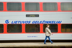 „Lietuvos geležinkeliai“ pasiruošė gabenti NATO karinius krovinius: pritaikė Vilniaus terminalą