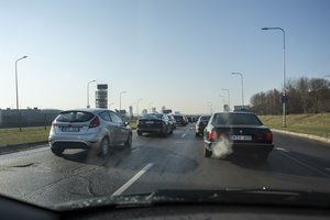 Netrukus vairuotojams įsigalios svarbūs pokyčiai – perspėja, kada nebegalėsite sėsti prie vairo