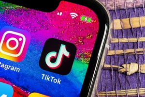 JAV Senatas priėmė įstatymo projektą dėl „TikTok“ uždraudimo