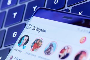 „Instagram“ ruošia kritikuojamą funkciją: leis realiu metu matyti draugų buvimo vietą