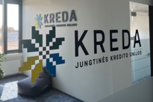 Regionuose uždarant bankų skyrius, gyventojai nelieka be paslaugų: priminė apie patogią alternatyvą