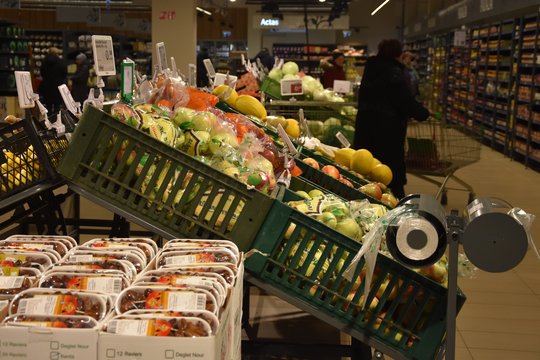 Netinkami vaisiai ir daržovės surenkami iš „Norfos“ parduotuvių ir perduodami biodujų jėgainei.