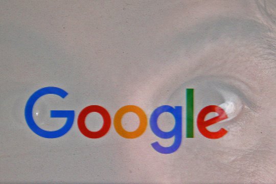  Vyras nukentėjo nuo „Google“ duomenų tvarkytojais apsimetusių sukčių