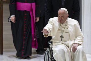 Popiežius Pranciškus dalyvaus Didžiojo septyneto (G7) viršūnių susitikimo DI sesijoje