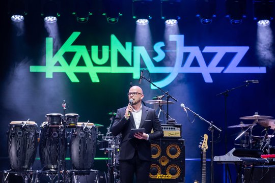 Į „Kaunas Jazz“ atvyko viena ryškiausių šių dienų amerikiečių džiazo grupių, šįmet prestižinę „Grammy“ statulėlę pelniusi „Snarky Puppy“.<br>G.Bitvinsko nuotr.