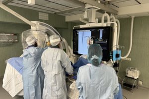 Pristatė veiksmingą metodą, kuris išvalo užkalkėjusias kraujagysles