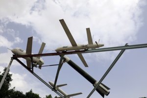 Hučiai prisiėmė atsakomybę už išpuolį prieš graikų prekybinį laivą netoli Jemeno krantų